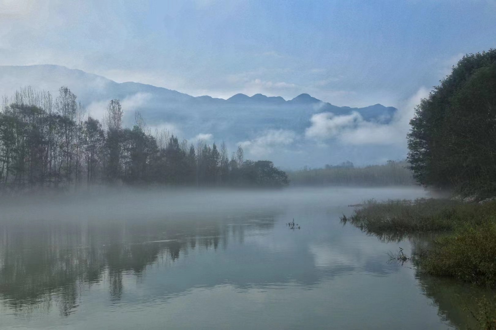清早的水乡.jpg