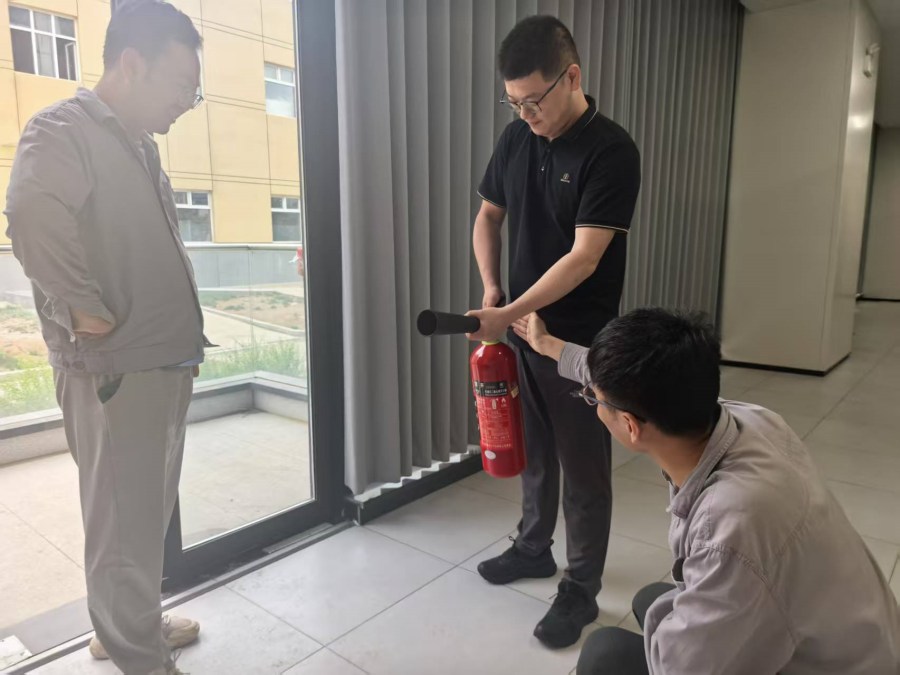 1、2.jpg